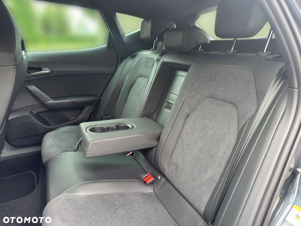 Cupra Formentor 1.5 eTSI mHEV DSG - 17
