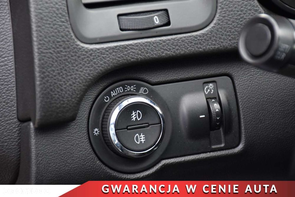 Opel Insignia 2.0 CDTI Edition - 18