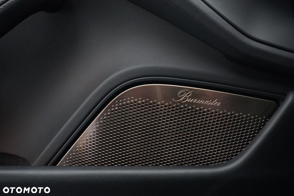 Porsche Taycan - 19