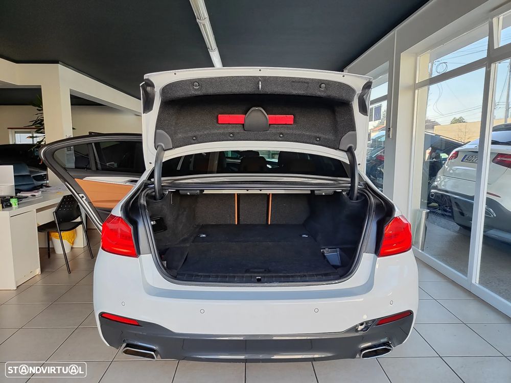BMW 530 e iPerformance Pack M - 16