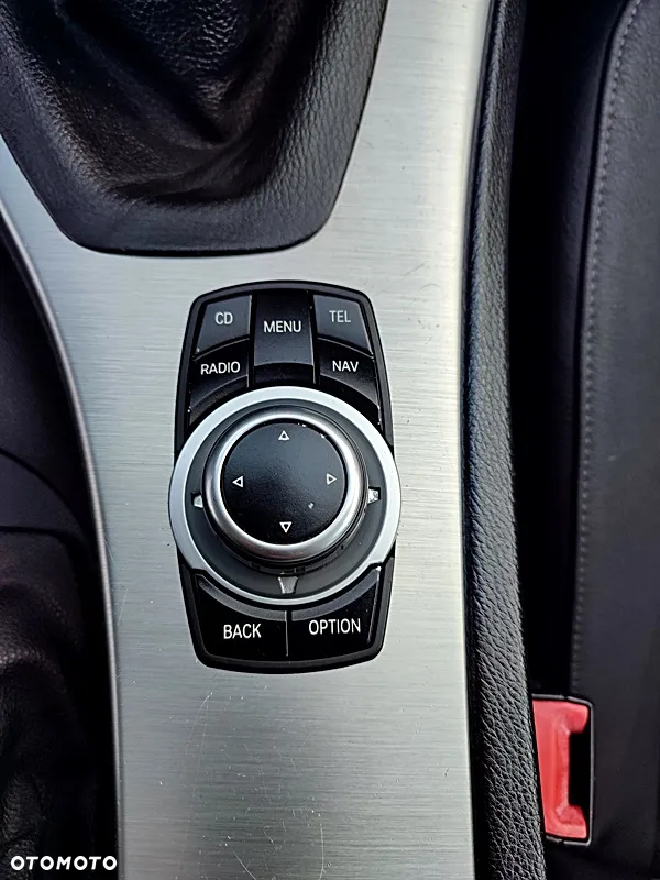 BMW Seria 3 320d - 15