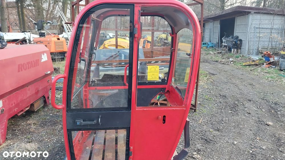 kabina jcb 8016 , 8018 , 8014 , 8025 - 3