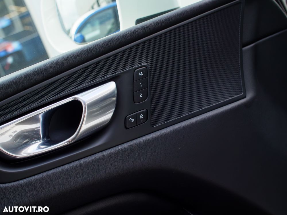 Volvo XC 60 - 16