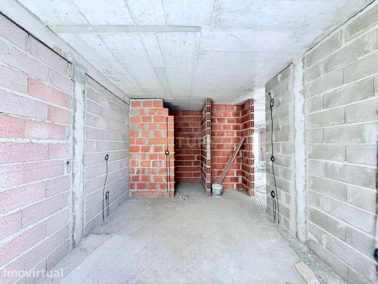 Condomínio FuZeta - Apartamento T2 com patio exterior - Grande imagem: 4/15