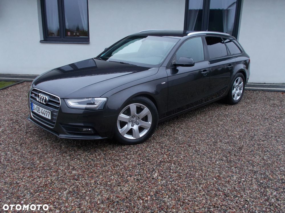 Audi A4 Avant - 11