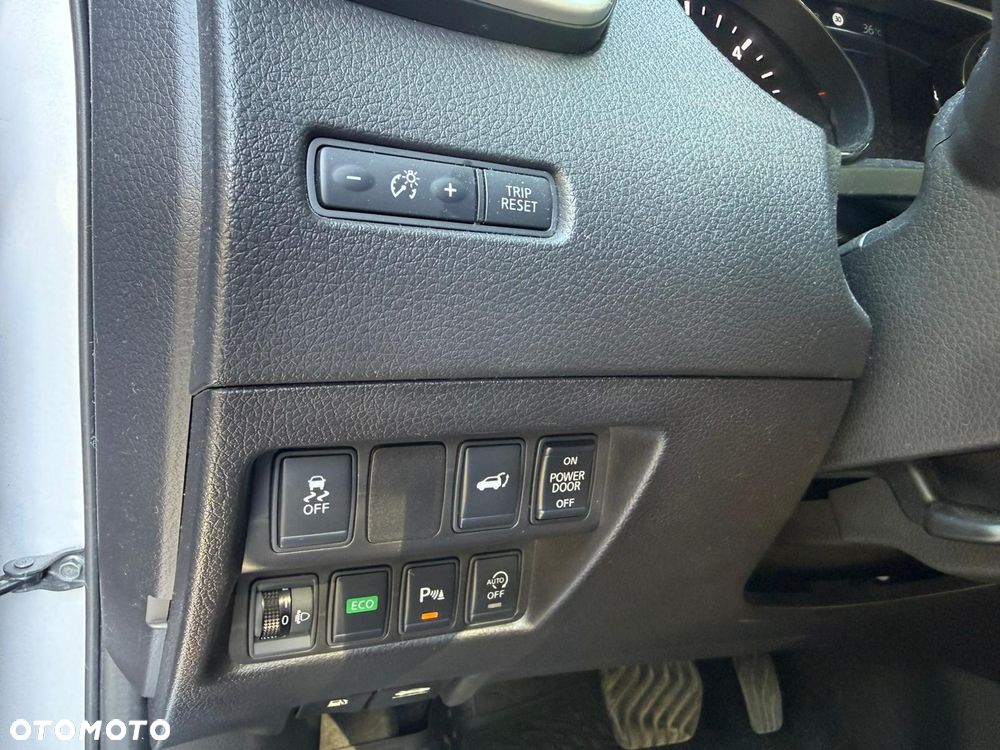 Nissan X-Trail 1.6 dCi Xtronic 360 - 16