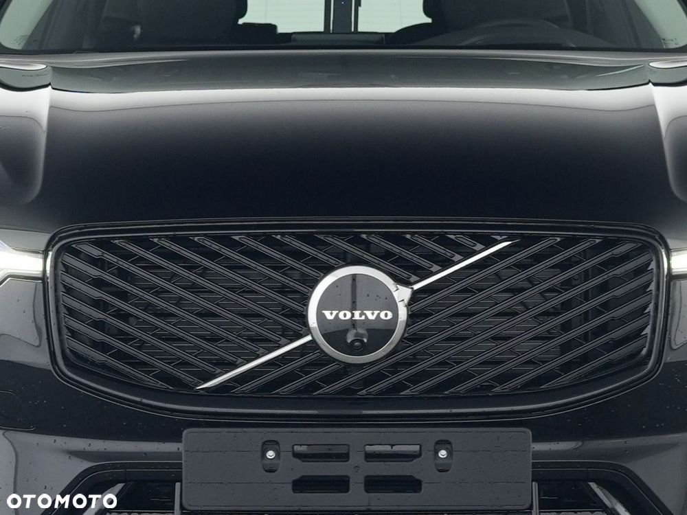 Volvo XC 60 B5 B AWD Plus Dark - 4