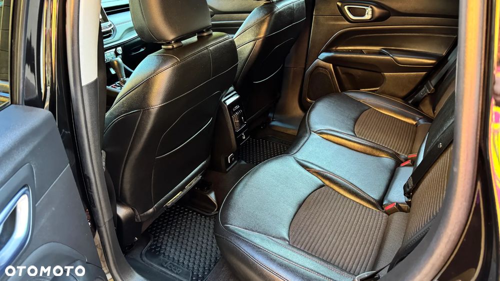 Jeep Compass 1.5 GSE T4 48V e-Hybrid Automatik Night Eagle - 25