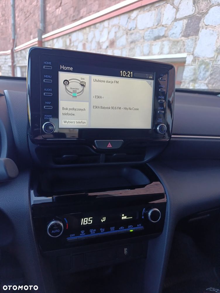 Toyota Yaris Cross Hybrid 1.5 Comfort - 26