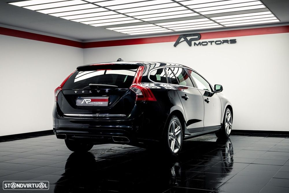 Volvo V60 2.4 D6 Momentum AWD Phev - 9