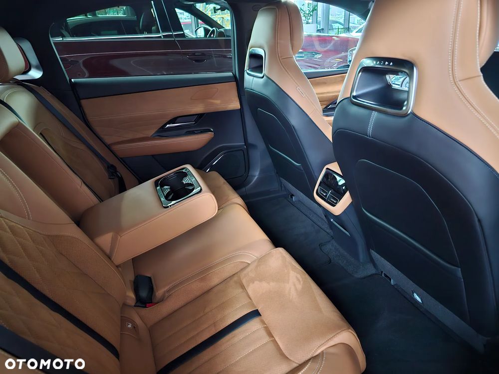 Mazda 6e 68.8kWh Takumi Plus - 8