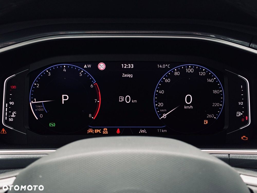 Volkswagen T-Roc - 14