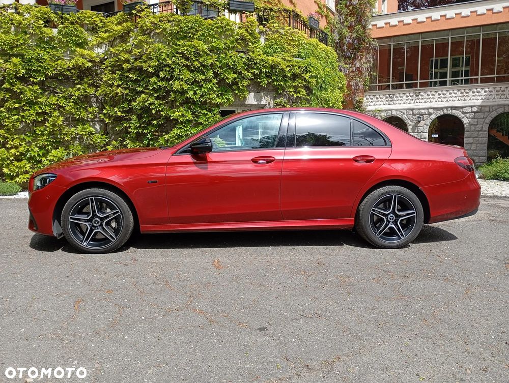Mercedes-Benz Klasa E 300 de 9G-TRONIC AMG Line - 10