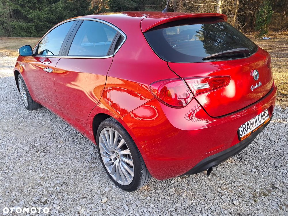 Alfa Romeo Giulietta 1.4 TB 16V Turismo - 4