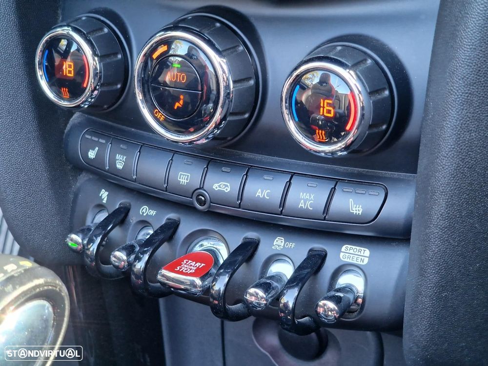 MINI Cabrio John Cooper Works Auto Desportiva - 53