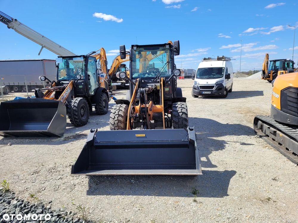 Case Fadroma Ładowarka kołowa 21F - 5