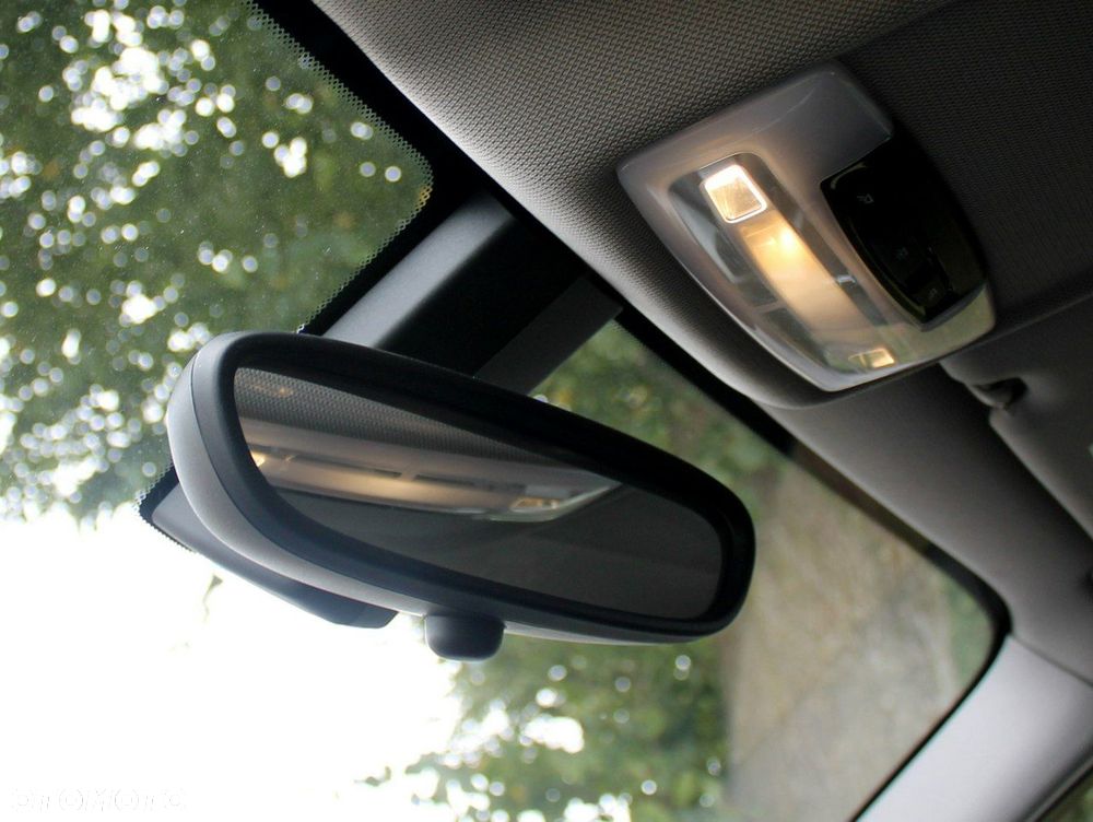 BMW Seria 1 - 27