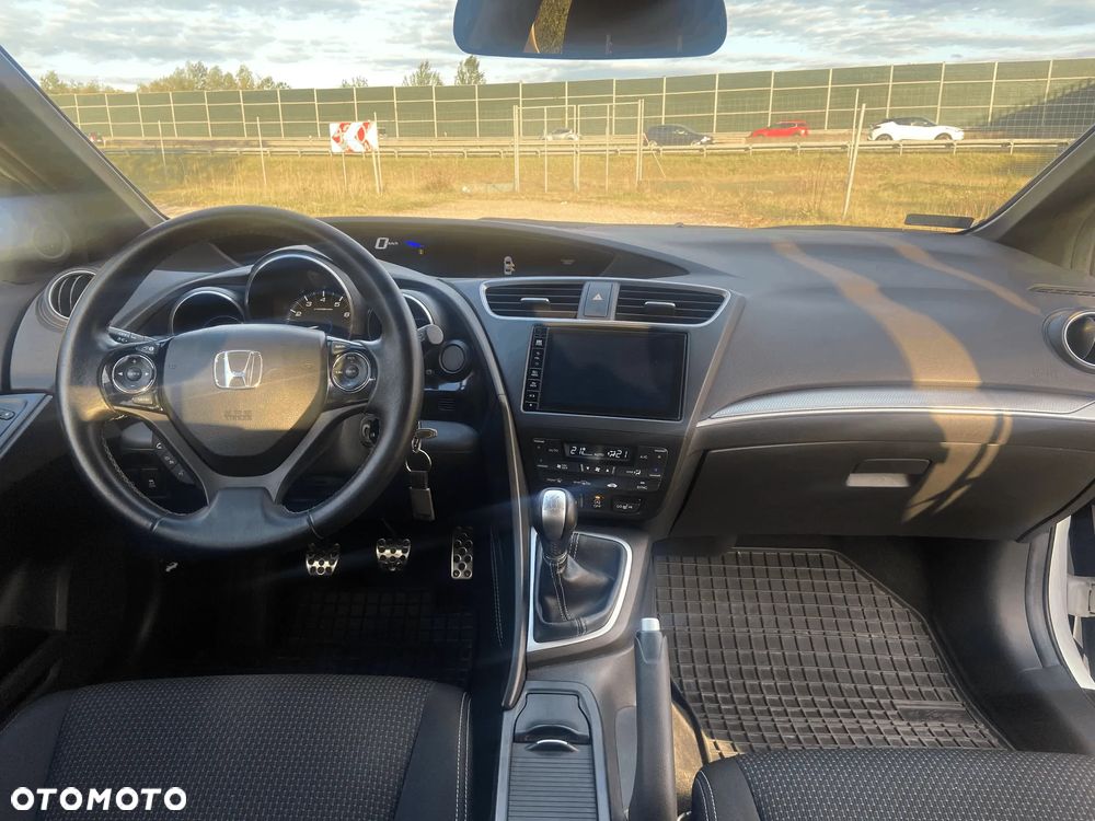 Honda Civic 1.4 Sport (Honda Connect+) - 7