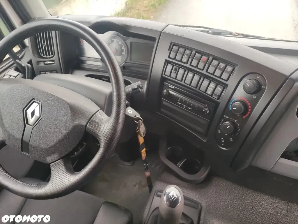 Renault D 26.320 6x2 podwozie do zabudowy - 12