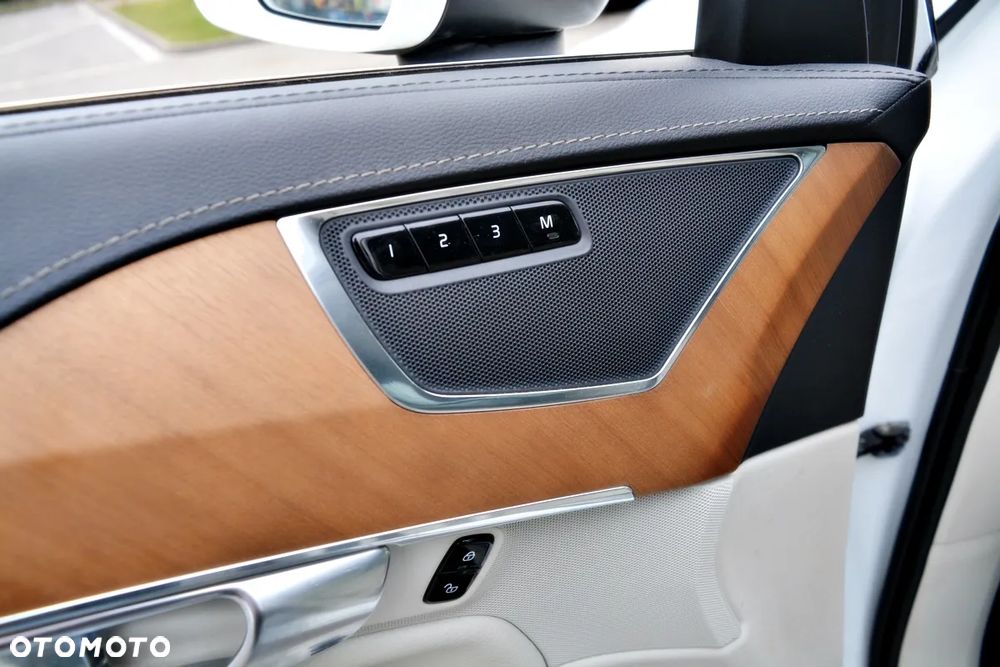 Volvo XC 90 B5 D AWD Inscription 7os - 10