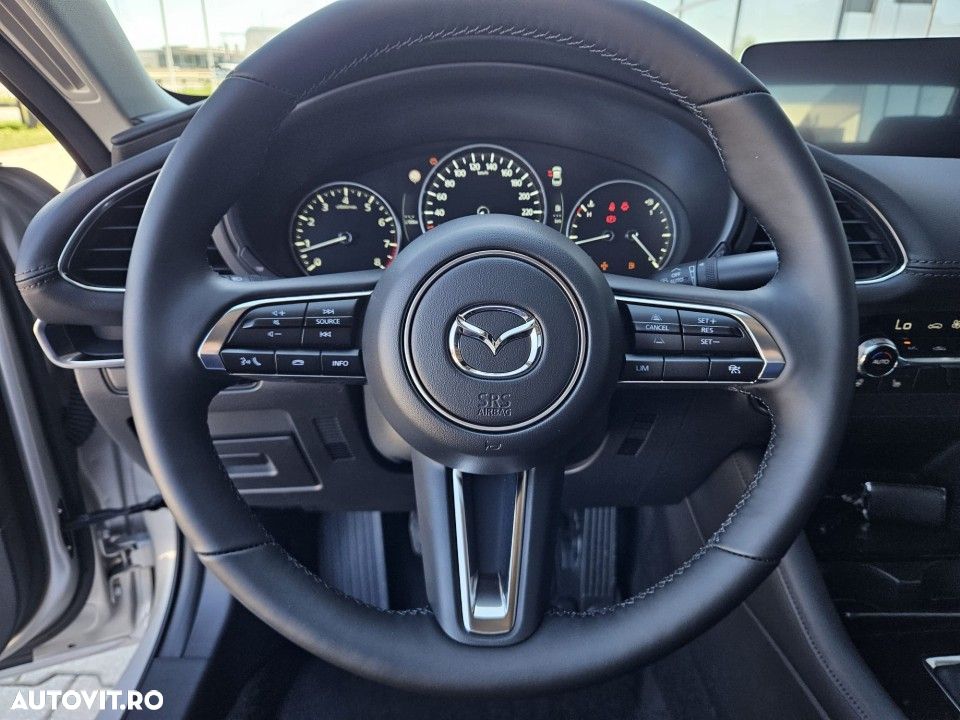 Mazda 3 - 9