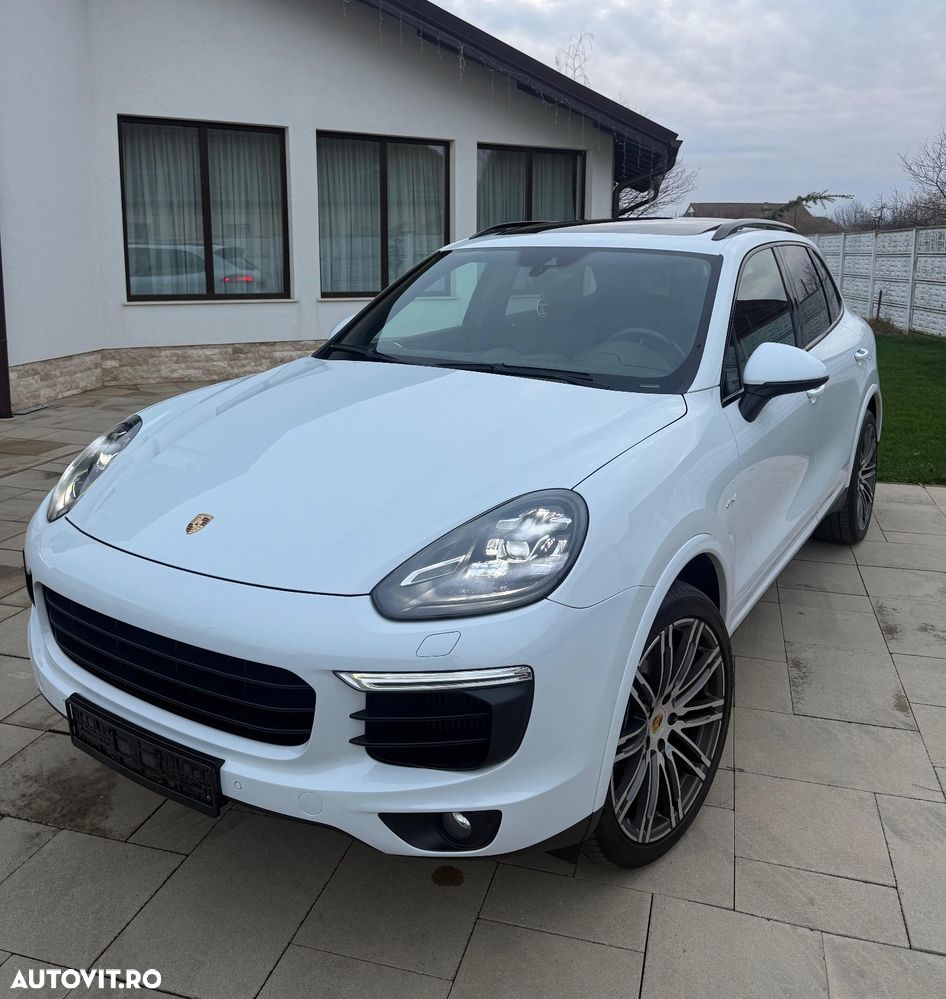 Porsche Cayenne - 5