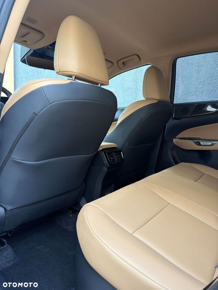 Lexus NX 350h Prestige AWD - 21