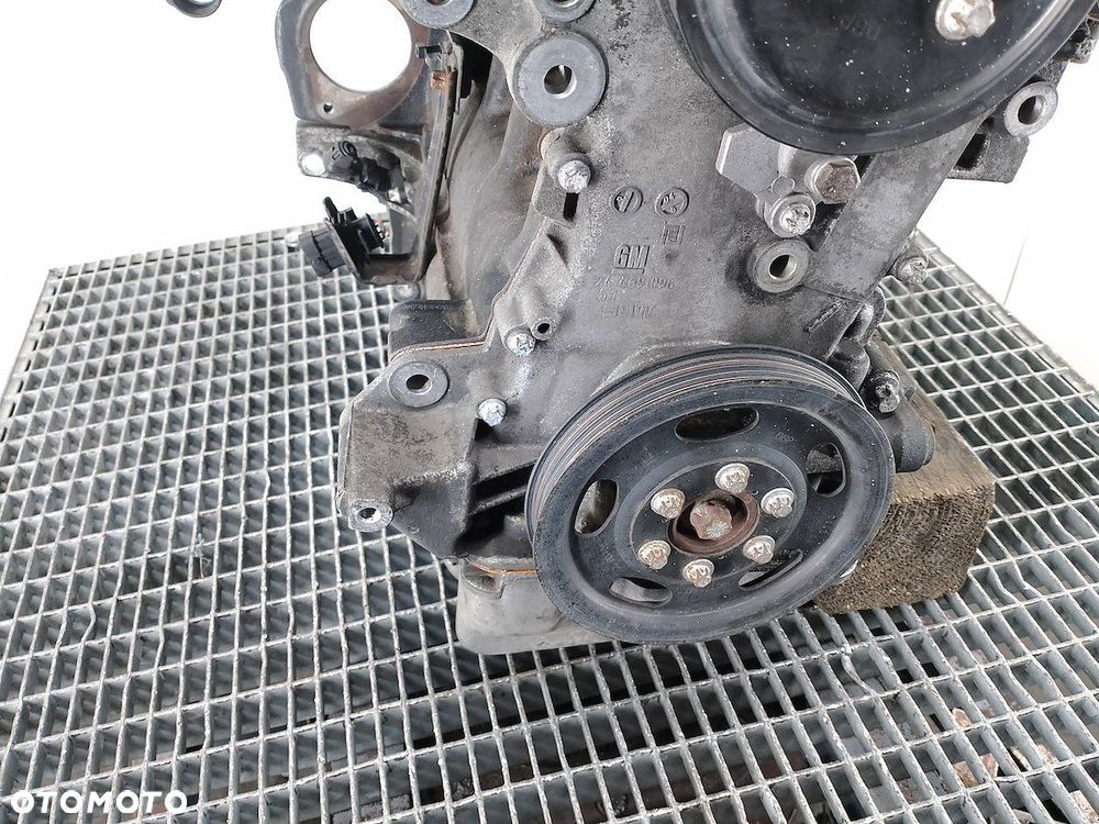 SILNIK OPEL CORSA C Z12XE 1.2 16V - 7