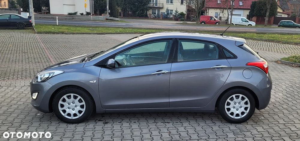 Hyundai i30 1.4 Classic - 8