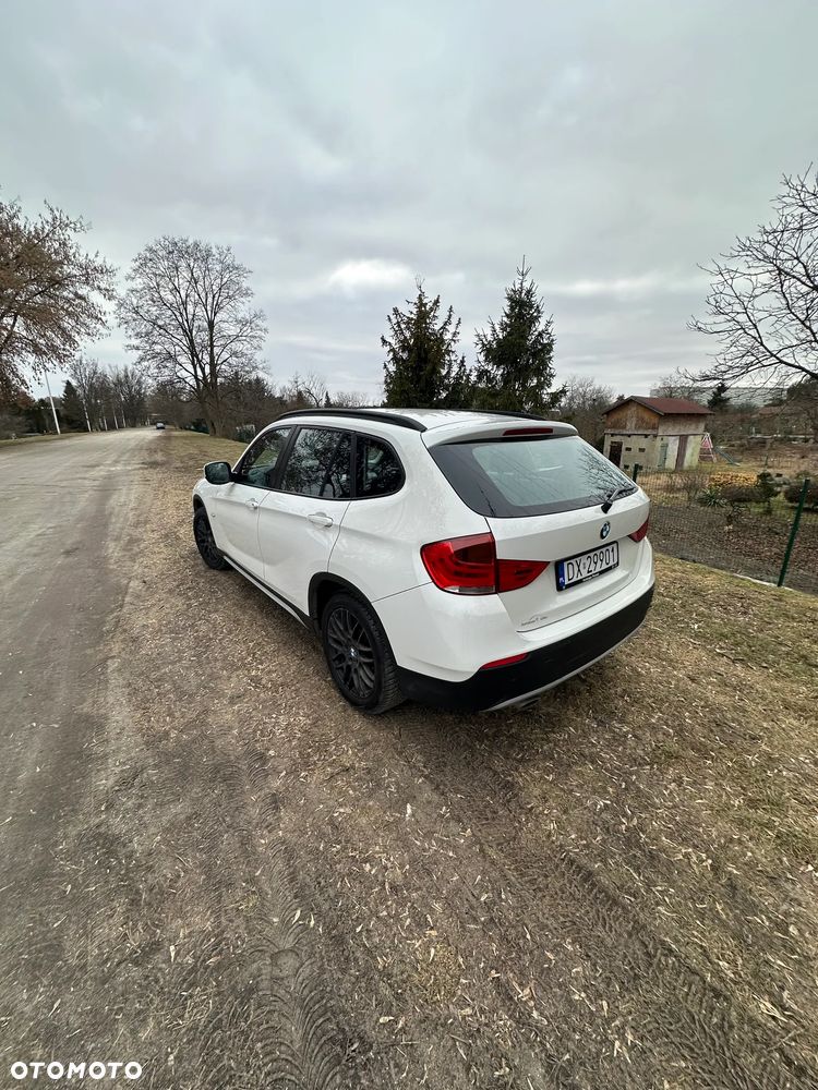 BMW X1 sDrive18d - 10