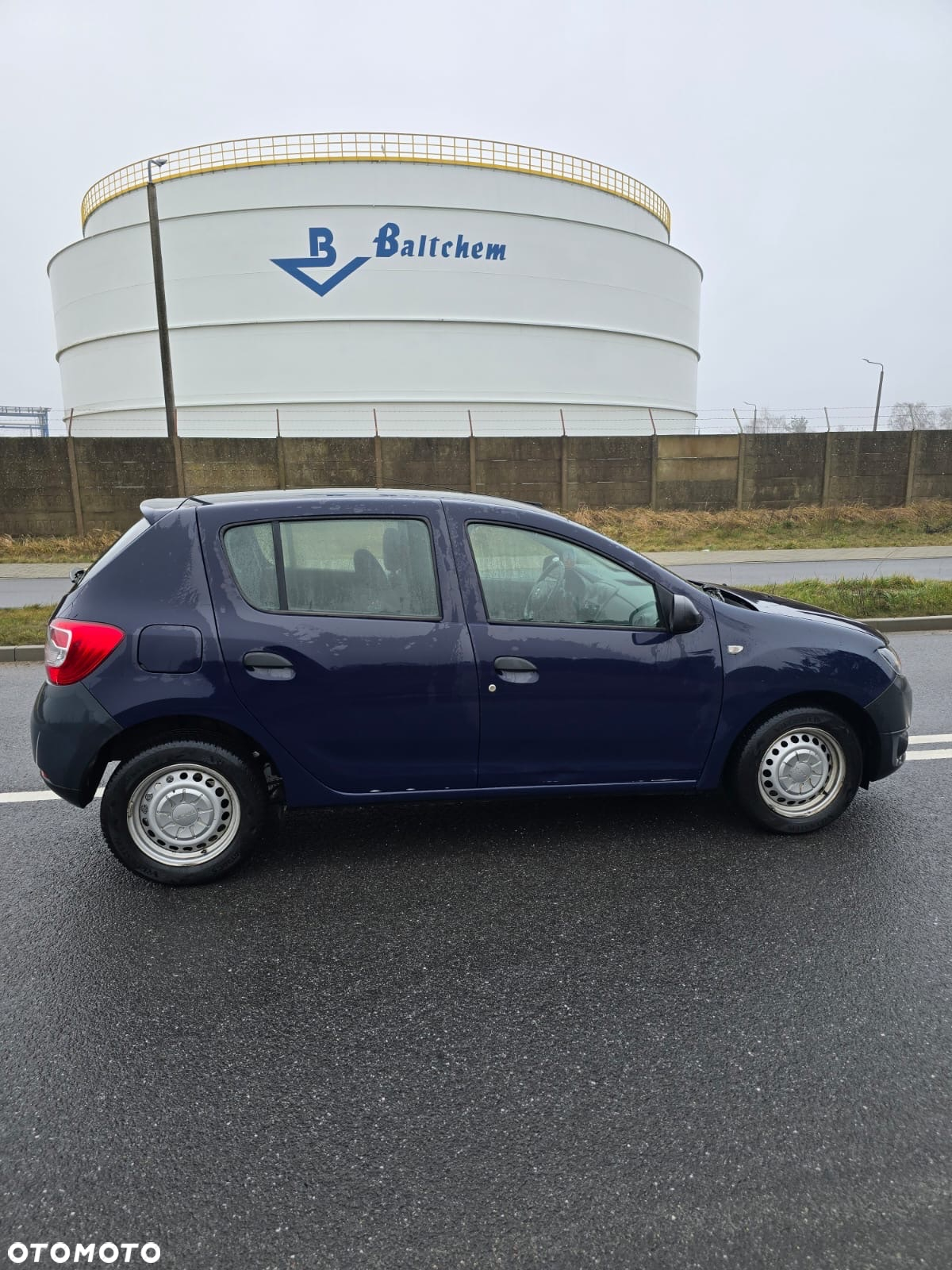 Dacia Sandero 1.2 16V 75 Ambiance - 12