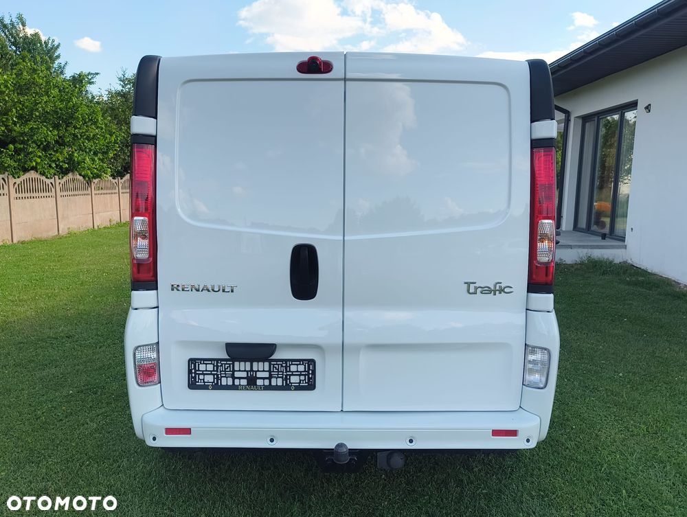 Renault TRAFIC - 12