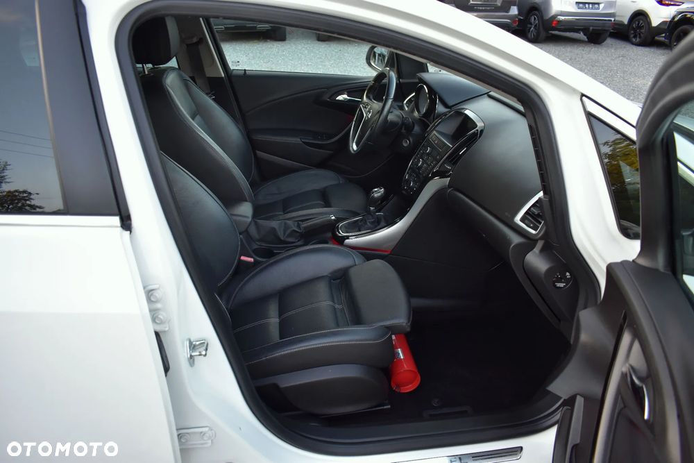 Opel Astra 1.4 Turbo Edition - 34