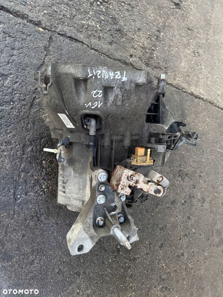 Transit 2,2 TDCI MK7 skrzynia 6C1R-7002-AB - 6