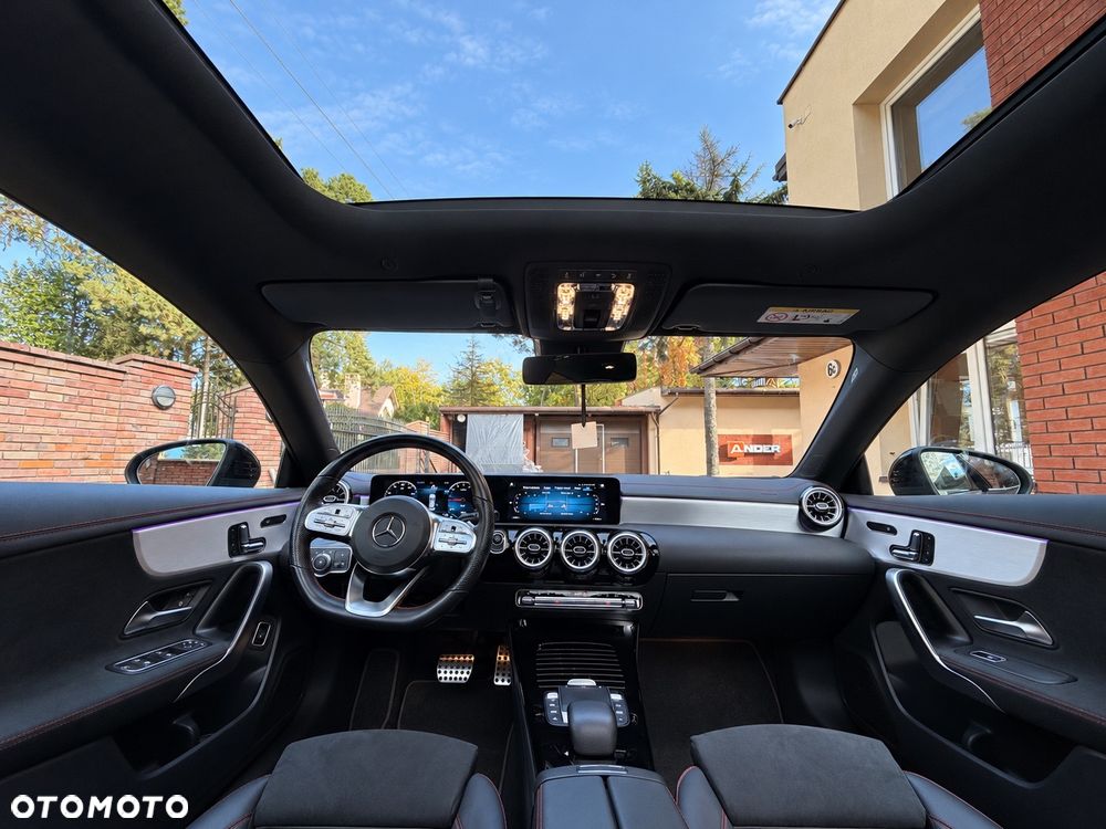 Mercedes-Benz CLA - 33