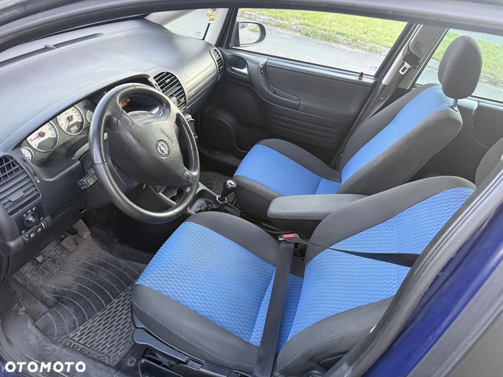 Opel Zafira - 5