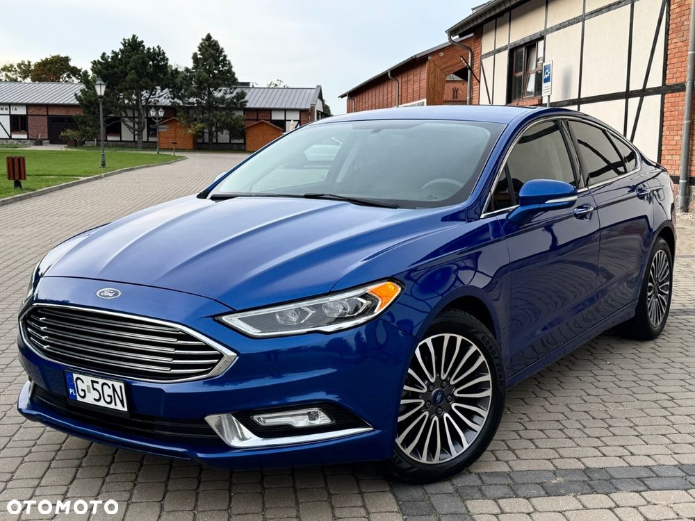 Ford Fusion 2.0 EcoBoost Titanium - 40