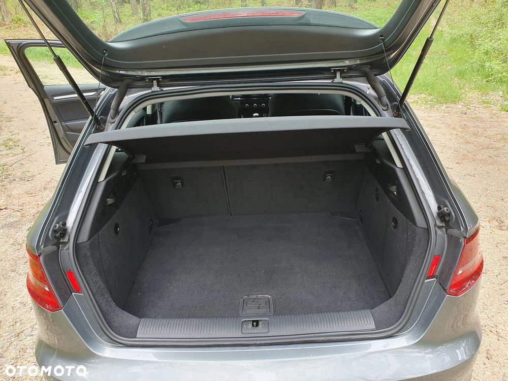 Audi A3 Sportback - 17
