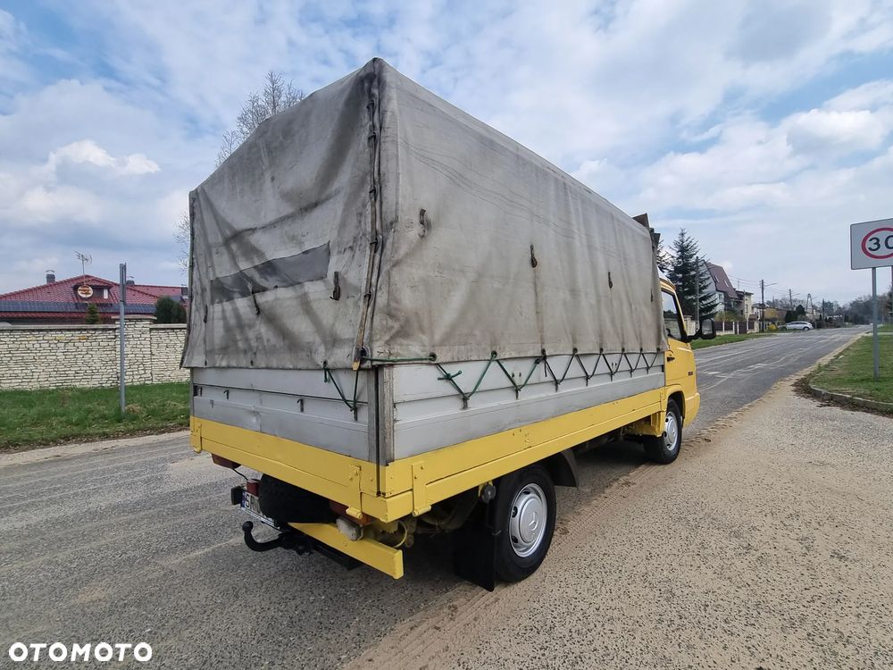 Mercedes-Benz MB-100 DL - 5