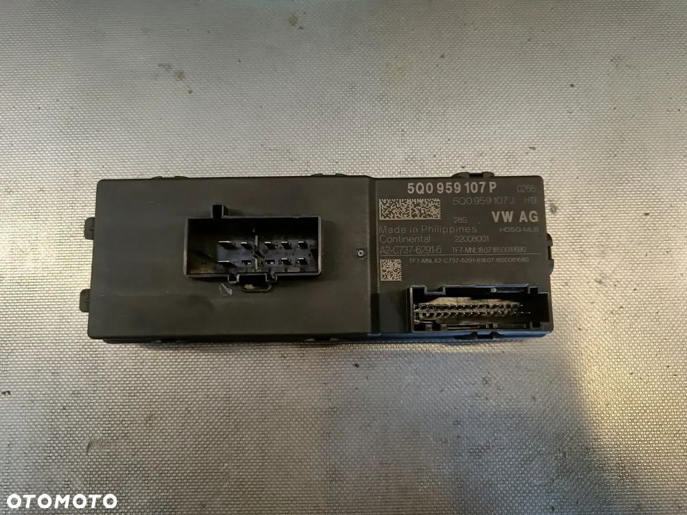 Moduł Sterownik Tylnej Klapy Skoda Supeb 3 VW Passat B8 Seat Audi Bagażnika 5Q0959107P - 1