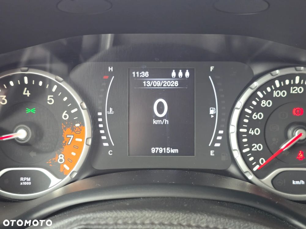 Jeep Renegade 1.6 E-TorQ Sport FWD - 26