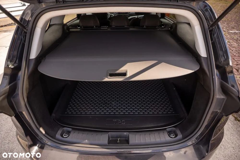 Fiat Tipo 1.4 16v Easy - 16