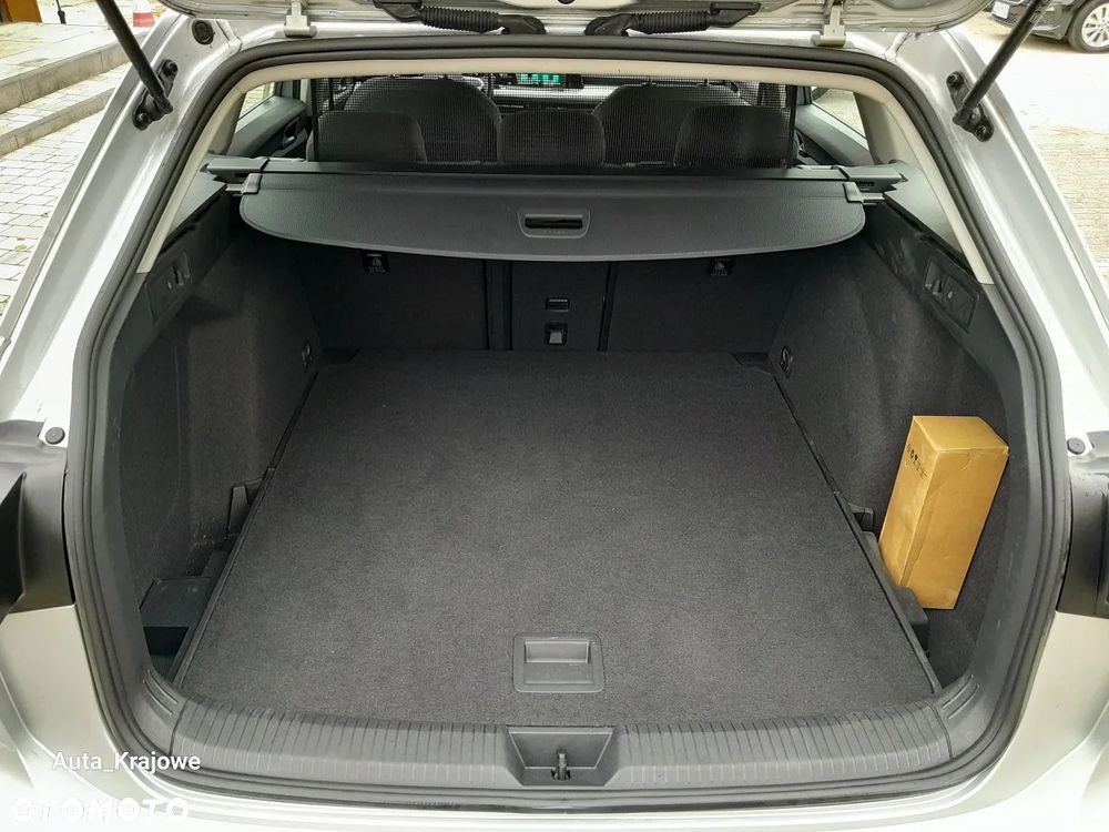 Volkswagen Golf 1.5 eTSI EVO Life DSG - 35