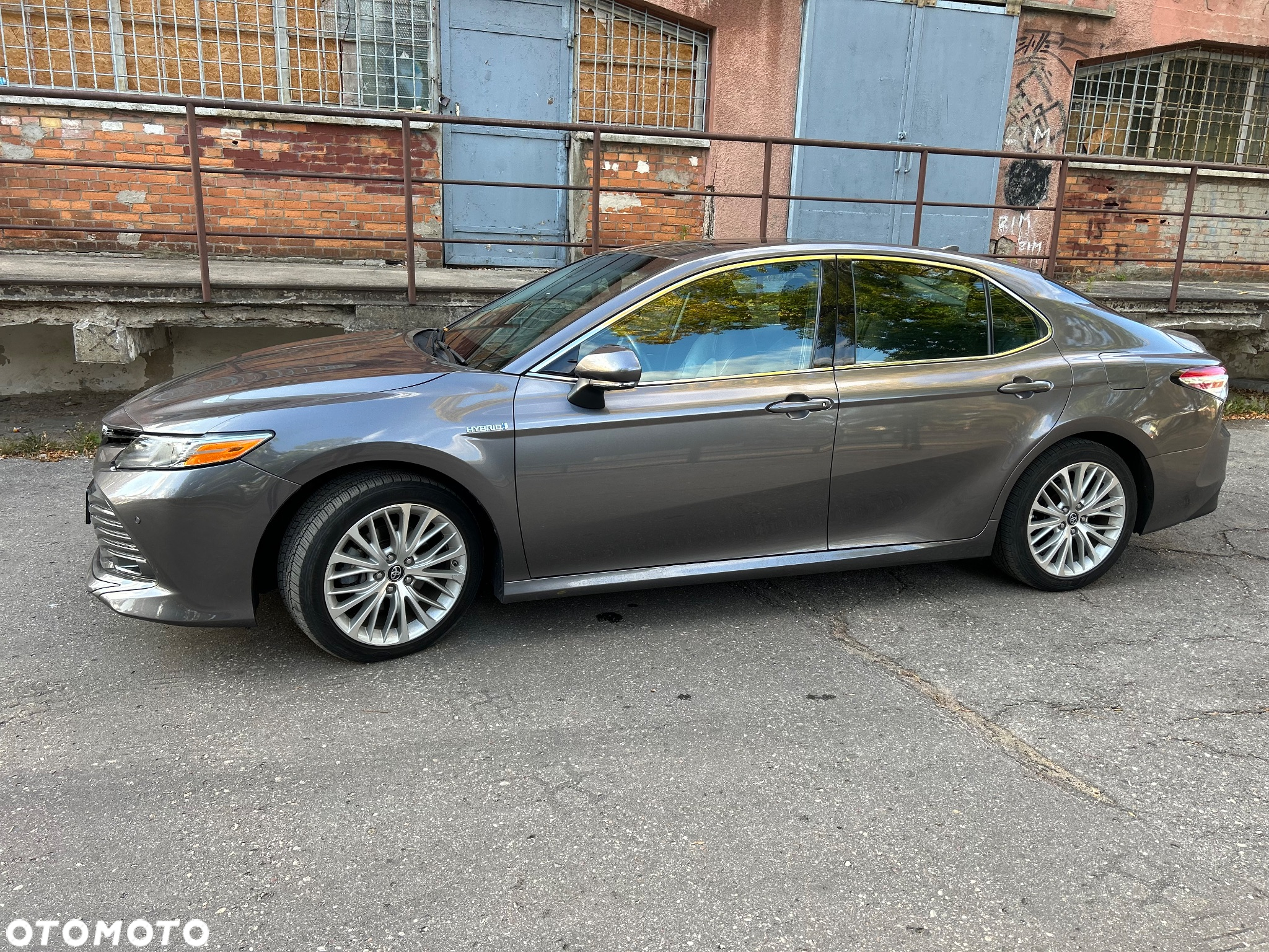 Toyota Camry 2.5 Hybrid Prestige CVT - 4