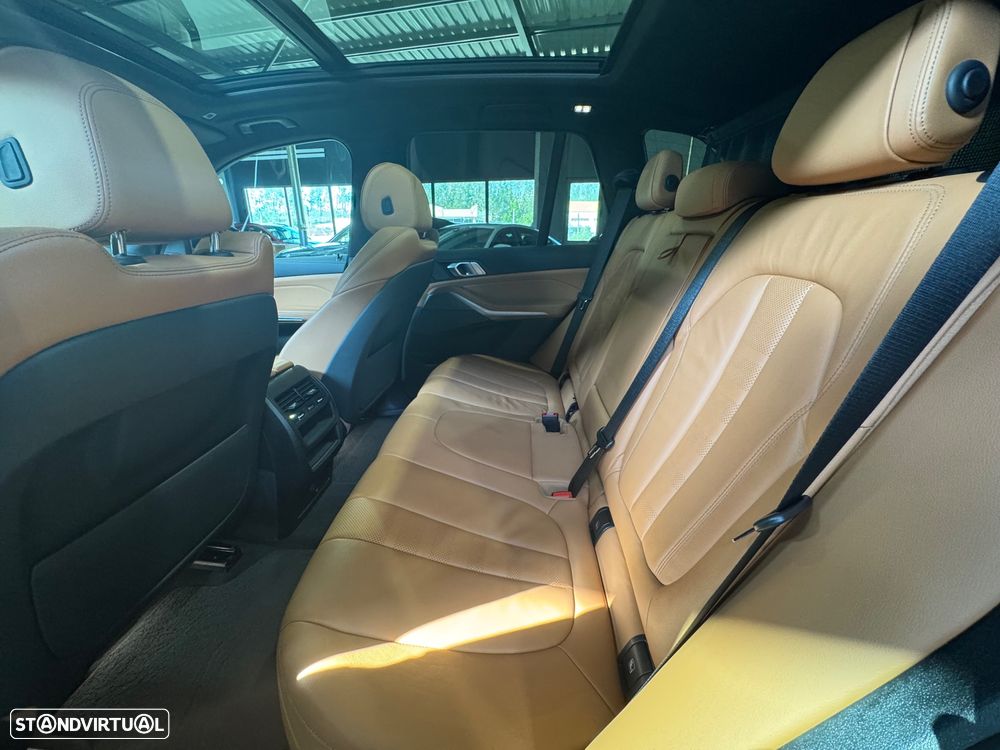 BMW X5 45 e xDrive Pack M - 17