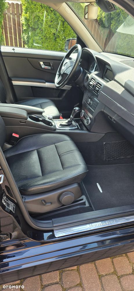 Mercedes-Benz GLK 220 CDI DPF 4Matic BlueEFFICIENCY 7G-TRONIC - 7