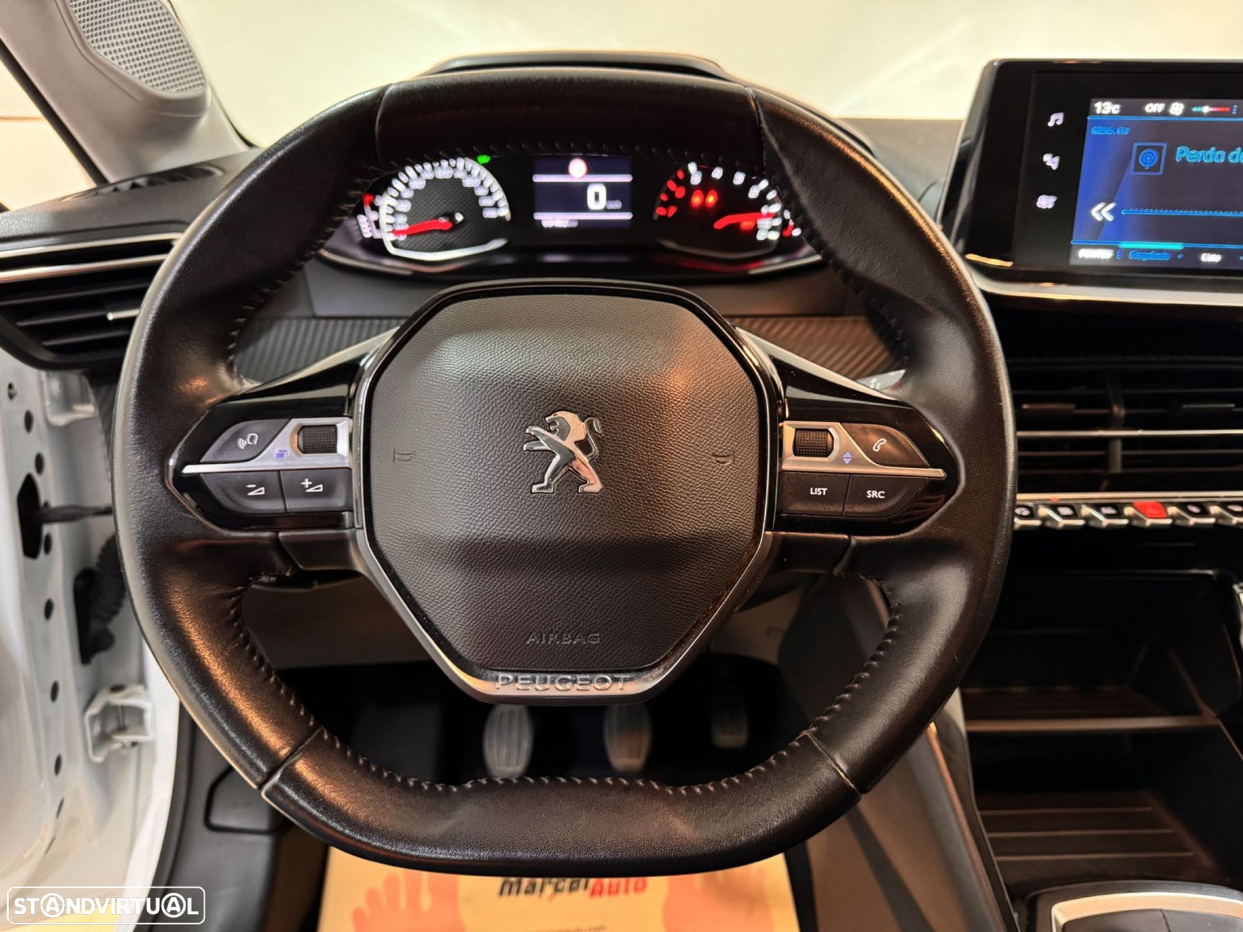 Peugeot 208 1.2 PureTech Active Pack - 11
