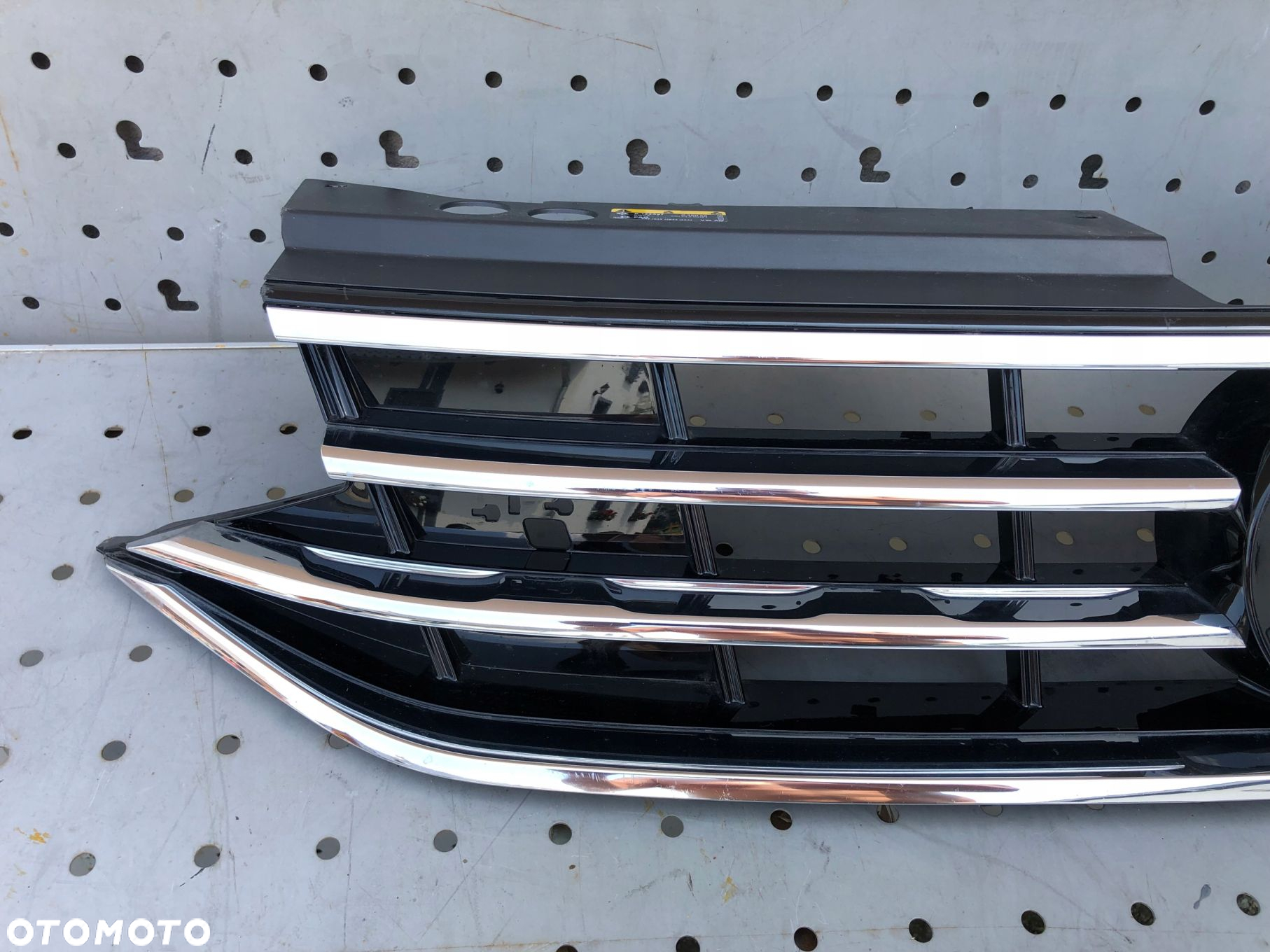 VW Tiguan III ATRAPA 5NA853651BF 2021r - 3