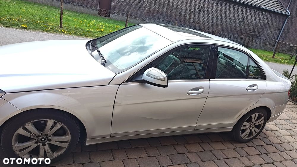 Mercedes-Benz Klasa C 220 CDI Avantgarde - 2