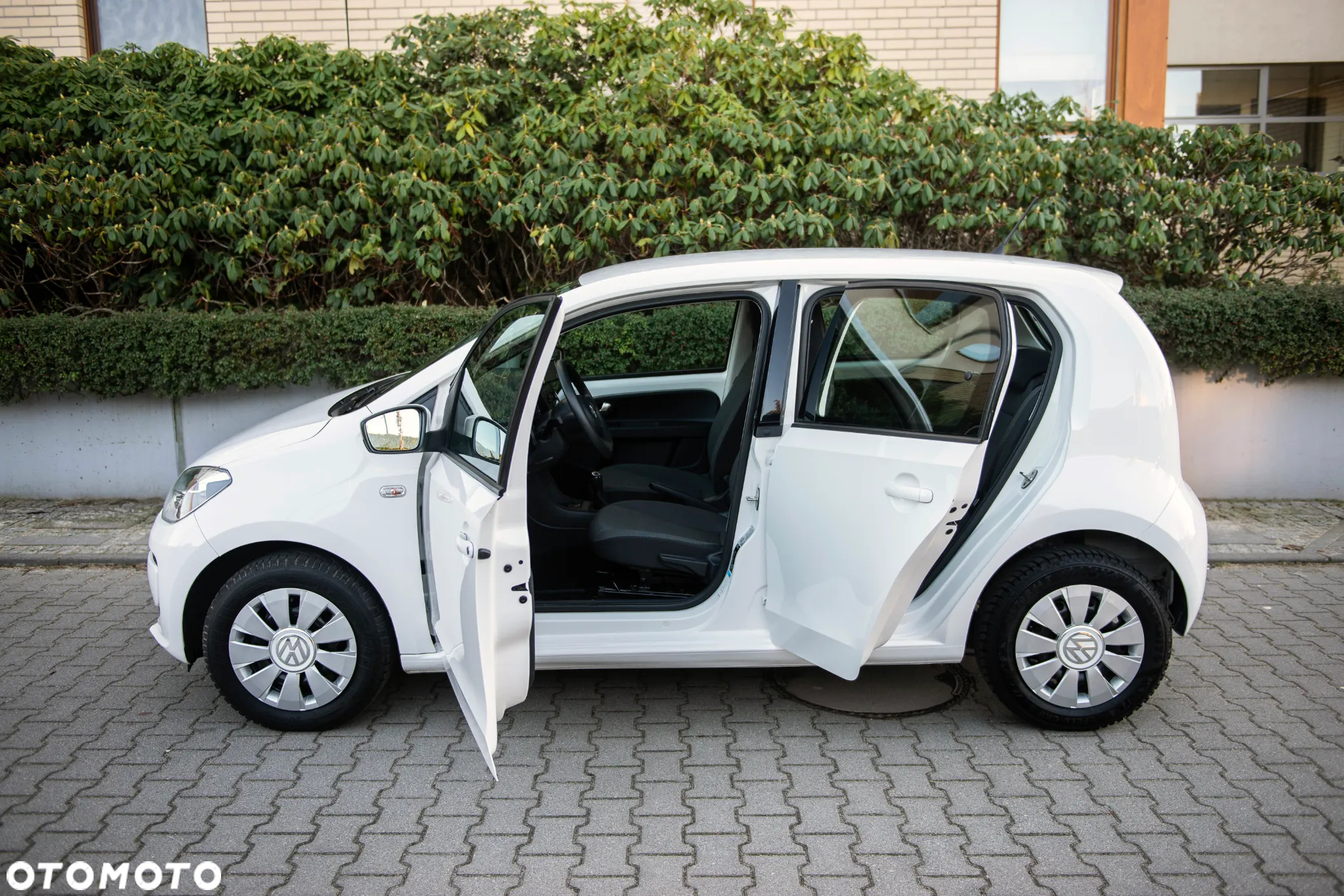 Volkswagen up! 1.0 United - 15